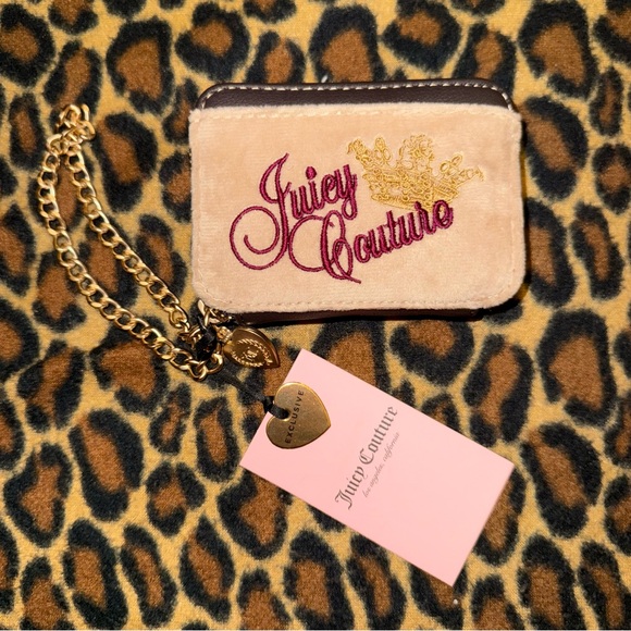 NWT Juicy Couture Pecan The Key To Juicy Square Zip Wallet CC Holder Wristlet - Picture 1 of 4